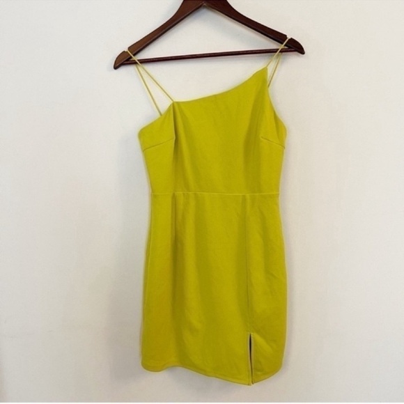 Olia by Lulu's Party For Two Neon Asymmetrical Neck Mini Dress Size Large NEW - Picture 1 of 7